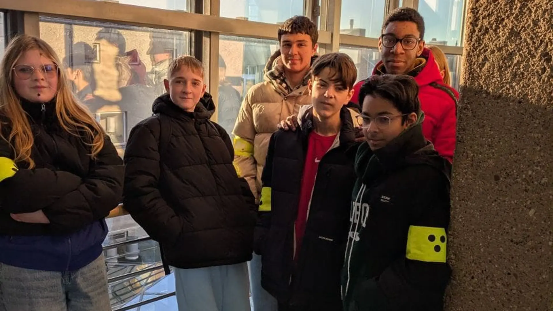 Mannschaftsfoto vom Landestorballturnier mit Pokal